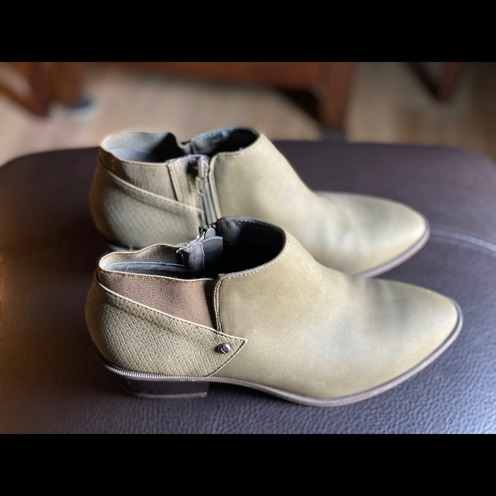 Booties - Picture 6 of 6